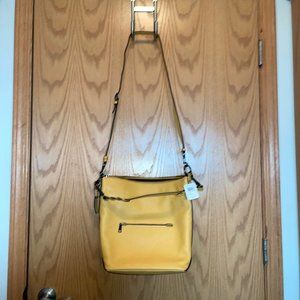NWT ABBY DUFFLE (31507) HONEY PURSE ONLY